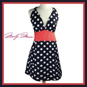 Marilyn Monroe Style Apron NWOT HTF